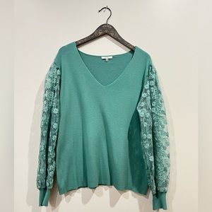 Sioni lace sleeve v neck sweater
